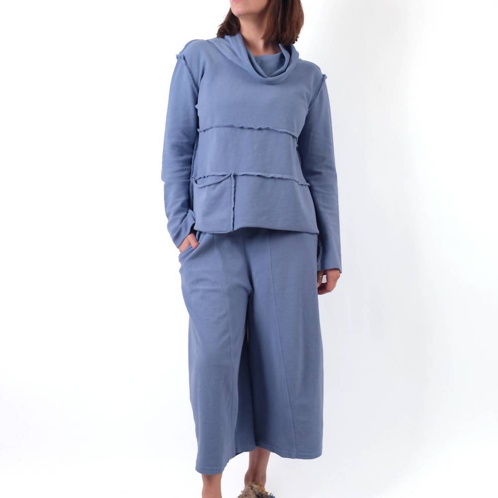 NEW GERTIES seamed cowl neck long sleeve top in reflections